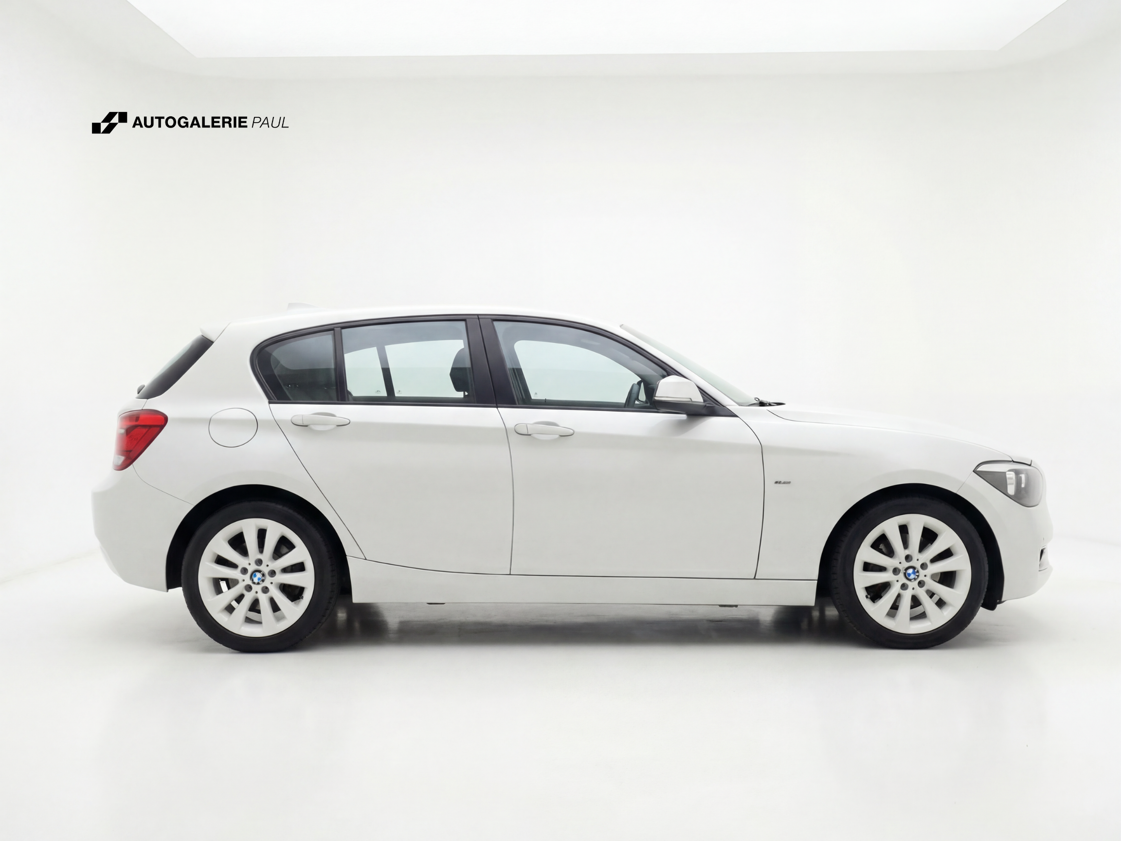 BMW 118 118i URBAN *KLIMA*SHZ*TÜV09/27*