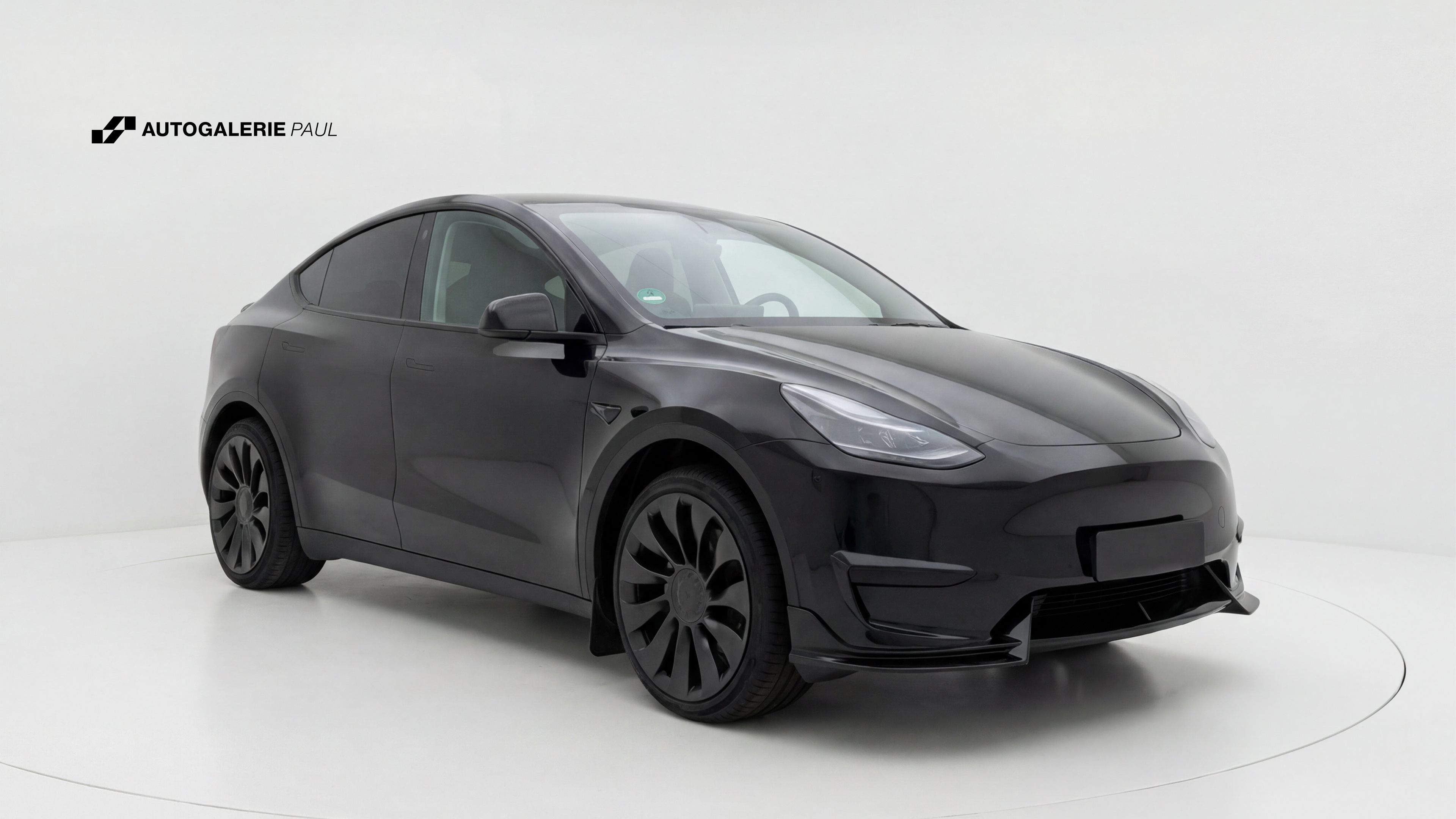 Tesla Model Y RWD SR 21" Performance Felgen*AHK